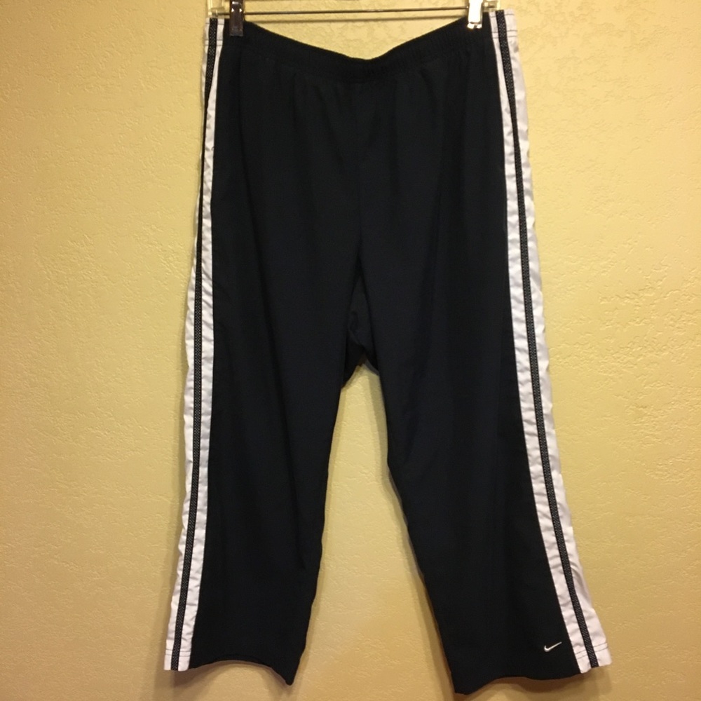 NIKE XL16-18 DARK NAVY & WHITE POLY REAR ZIP WITH TWO SIDE POCKET JOGGER